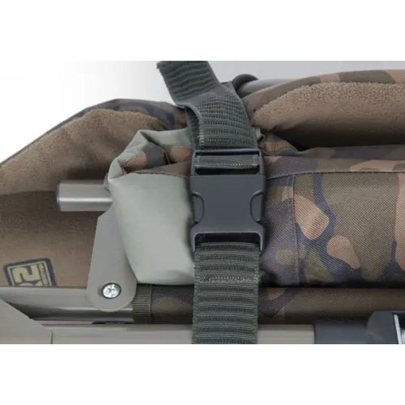 Розкладачка Fox R-Series Camo Bedchair R1 Compact