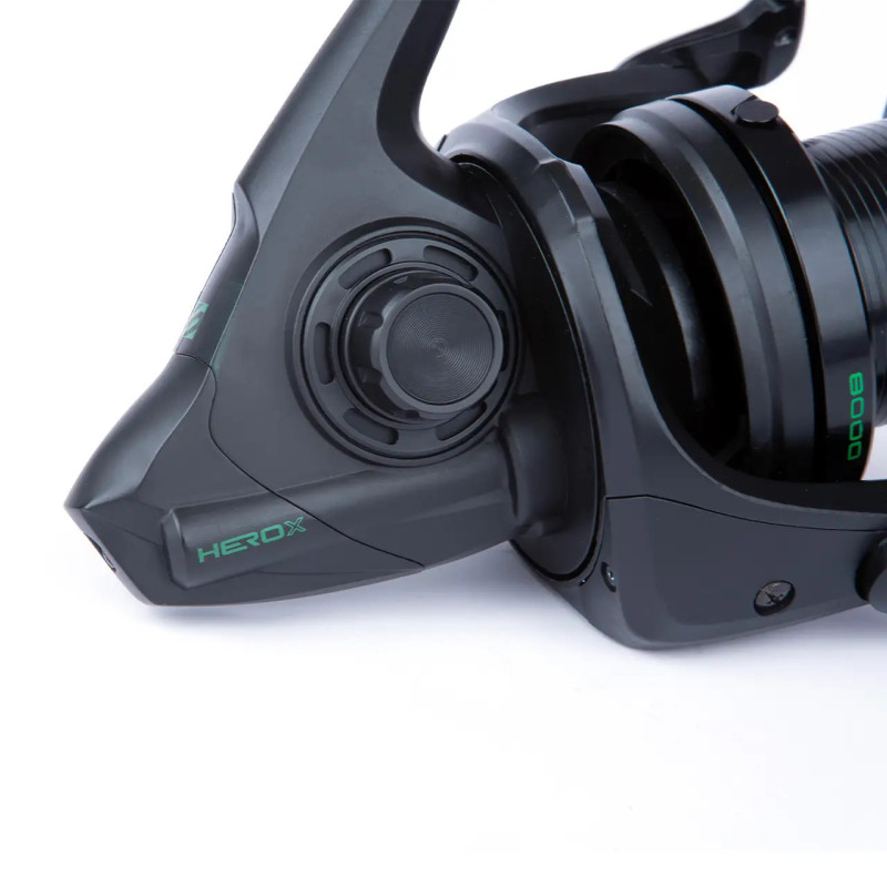 Коропова котушка Sonik HeroX  8000